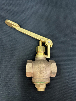 Sifon vanası dişi dişli Kendinden Kapanan Vana Art. 02000 Bronz Küresel vana kendinden kapanan tip, kol ile, PN16, Dişli uçlar UNI ISO 228-1 :2003,ANSI B1.20.1 NPT